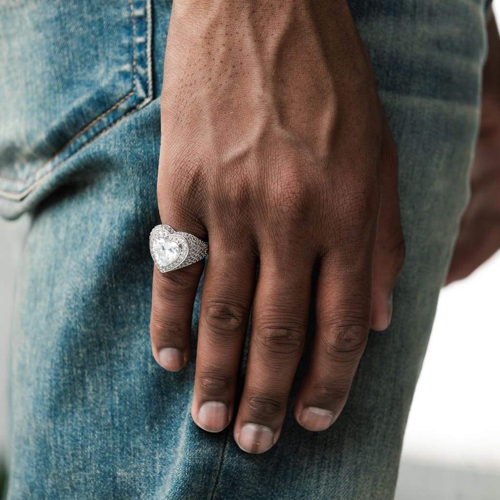 CLUSTERED HEART RING - WHITE GOLD - SANTMEZ®