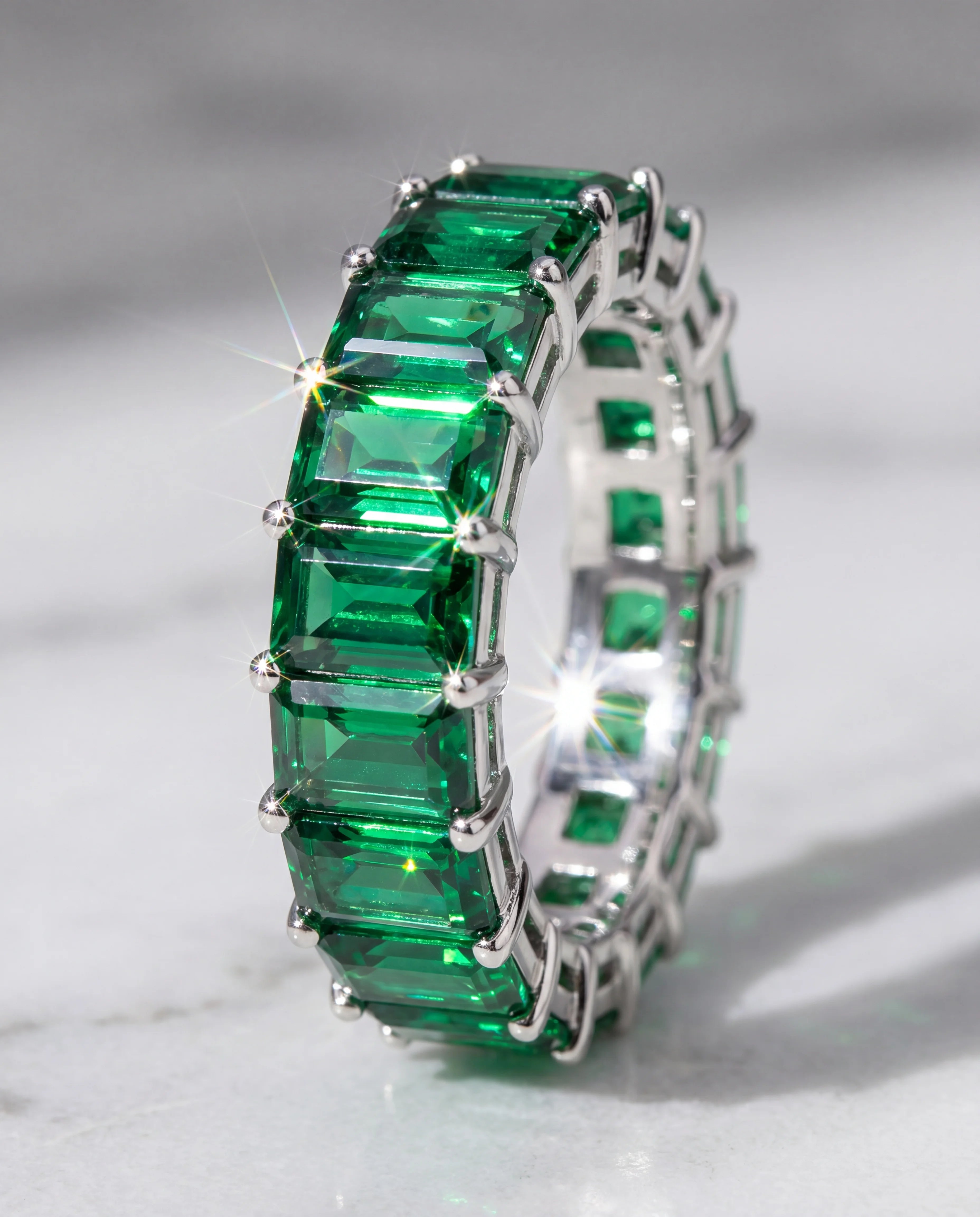 EMERALD BAGUETTE SILVER RING