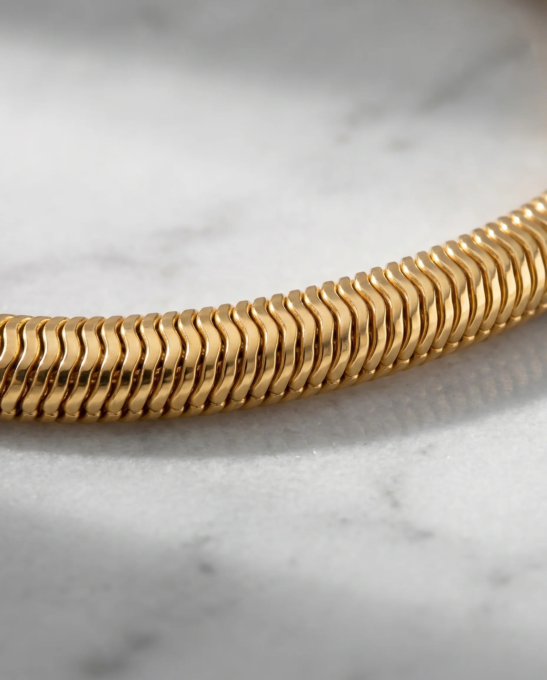 2MM SNAKE CHAIN - 18K GOLD