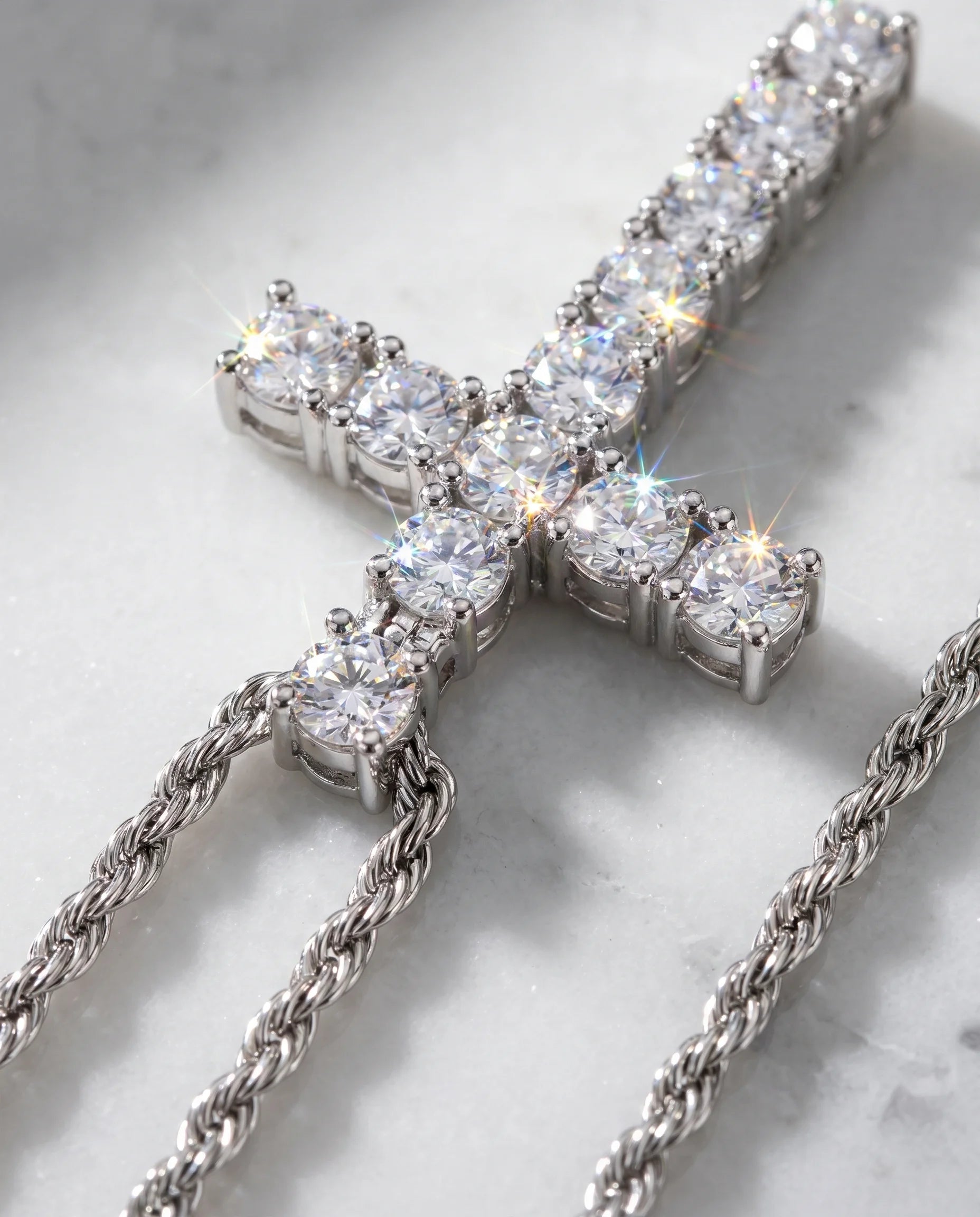 CROSS PIECE PENDANT - WHITE GOLD