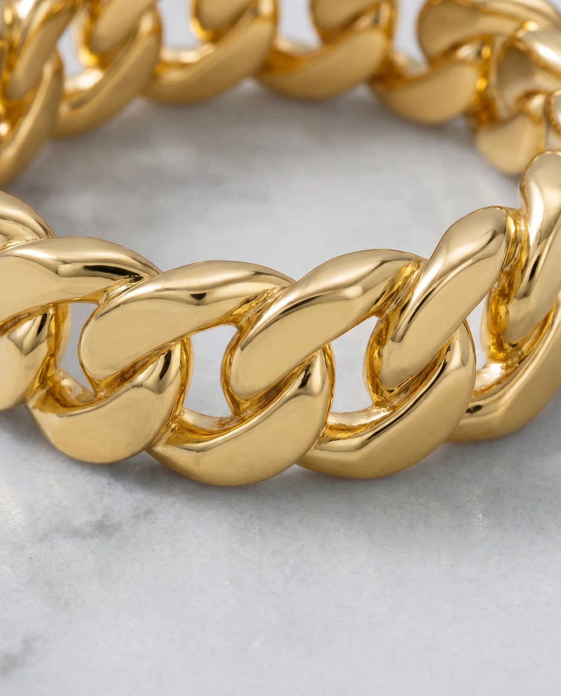 CLEAN CUBAN RING - 18K GOLD