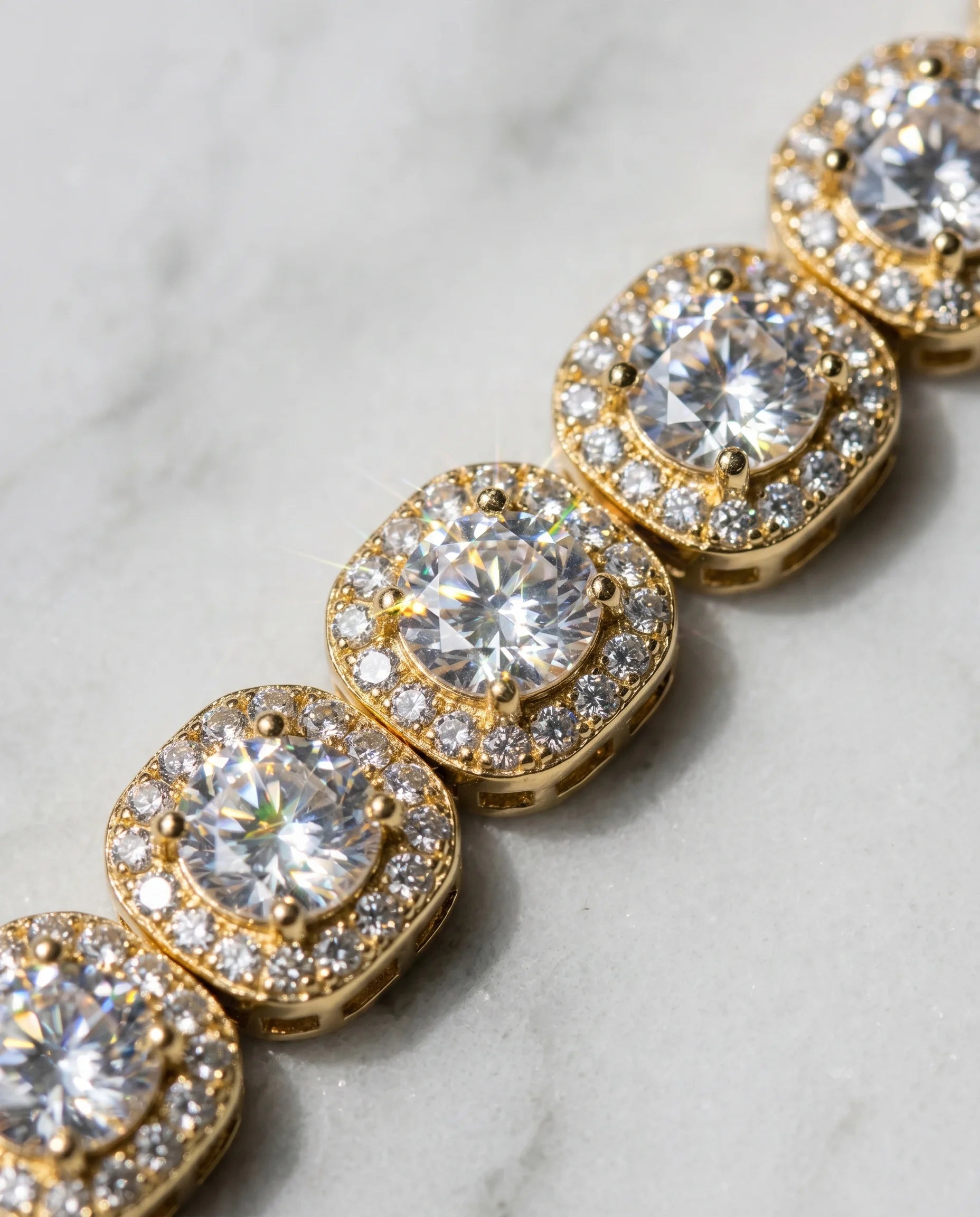 10MM CLUSTERED TENNIS BRACELET - 18K GOLD