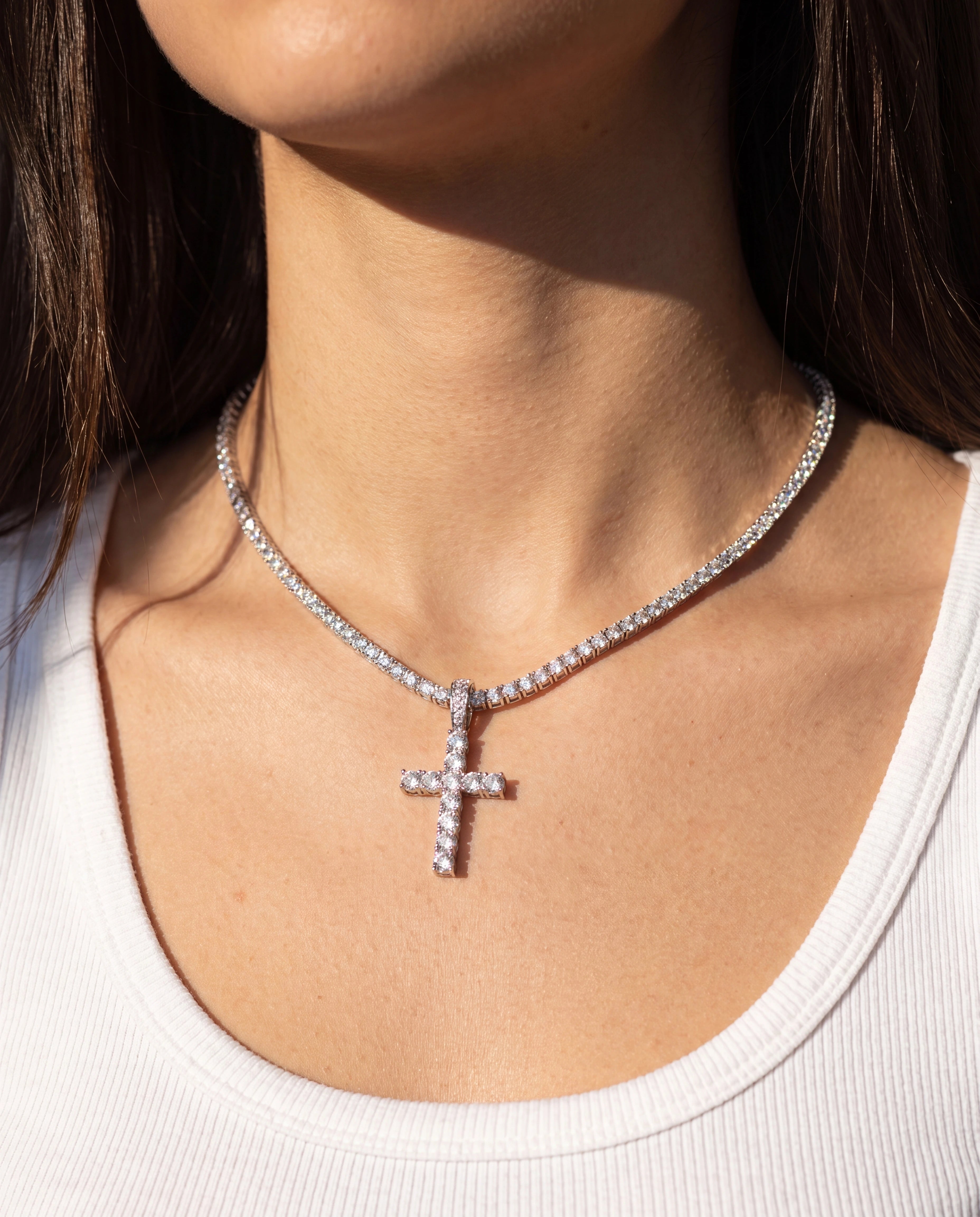 CROSS PIECE PENDANT - WHITE GOLD