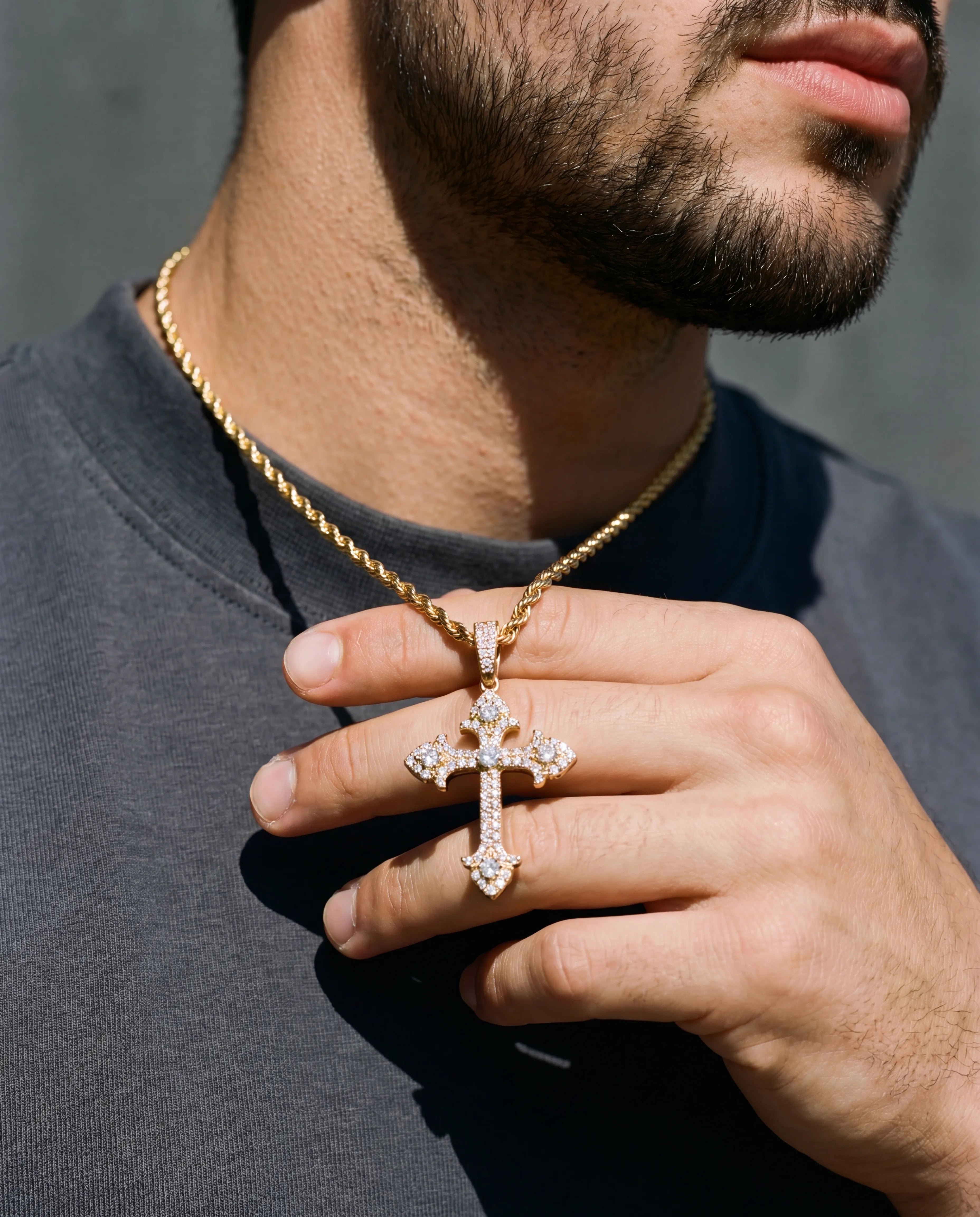 GEM GOTH CROSS PENDANT - 18K GOLD